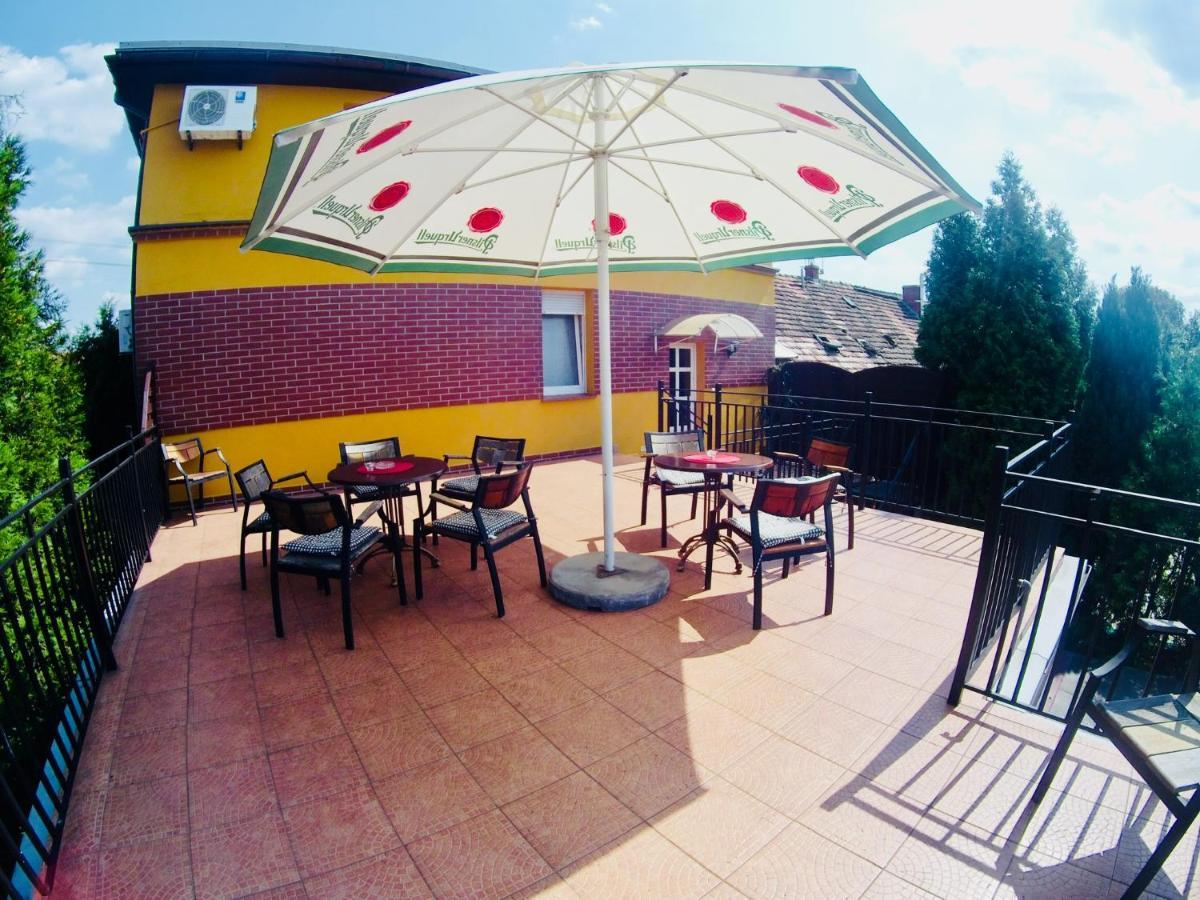 Pasja Noclegi B&B Wolow  Exteriör bild